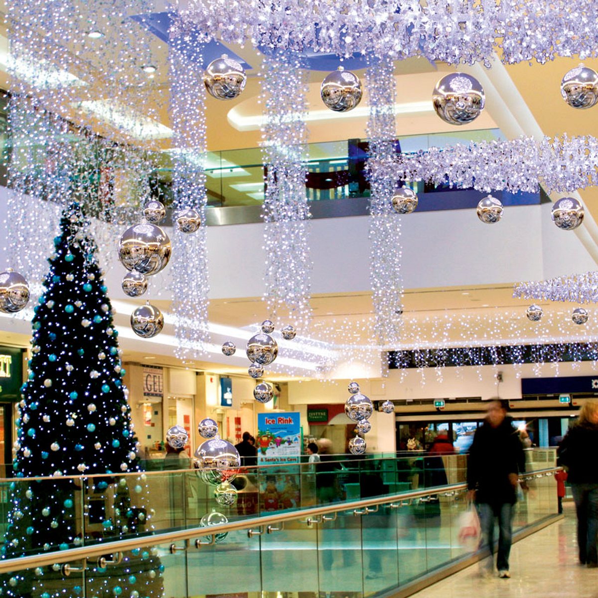 ADDOBBI CENTRI COMMERCIALI